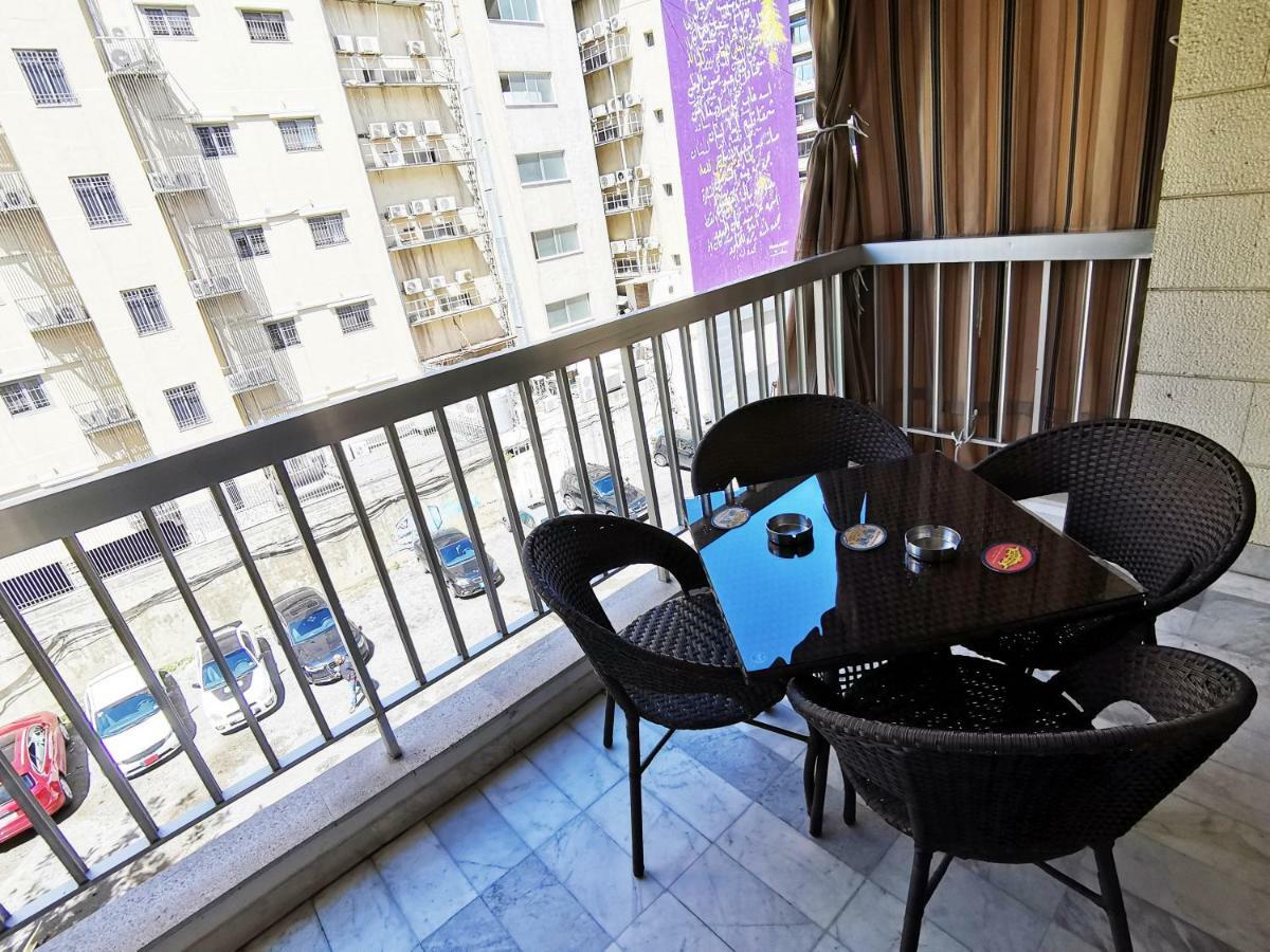 West House Apartments Hamra Beirut Bagian luar foto